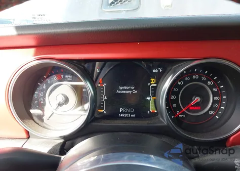 2021 Jeep Wrangler Unlimited Rubicon 4X4 z USA, uszkodzony, nr VIN 1C4HJXFNXMW596927